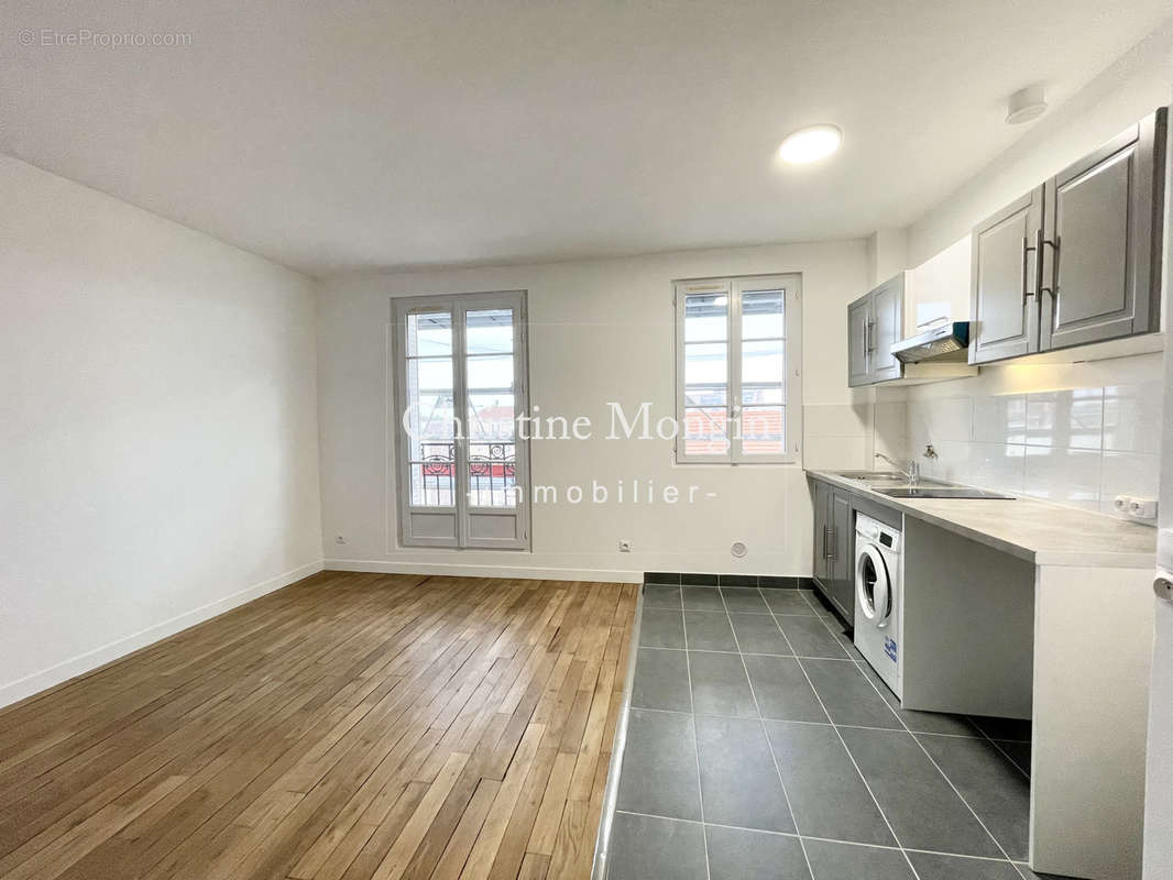 Appartement à CLICHY