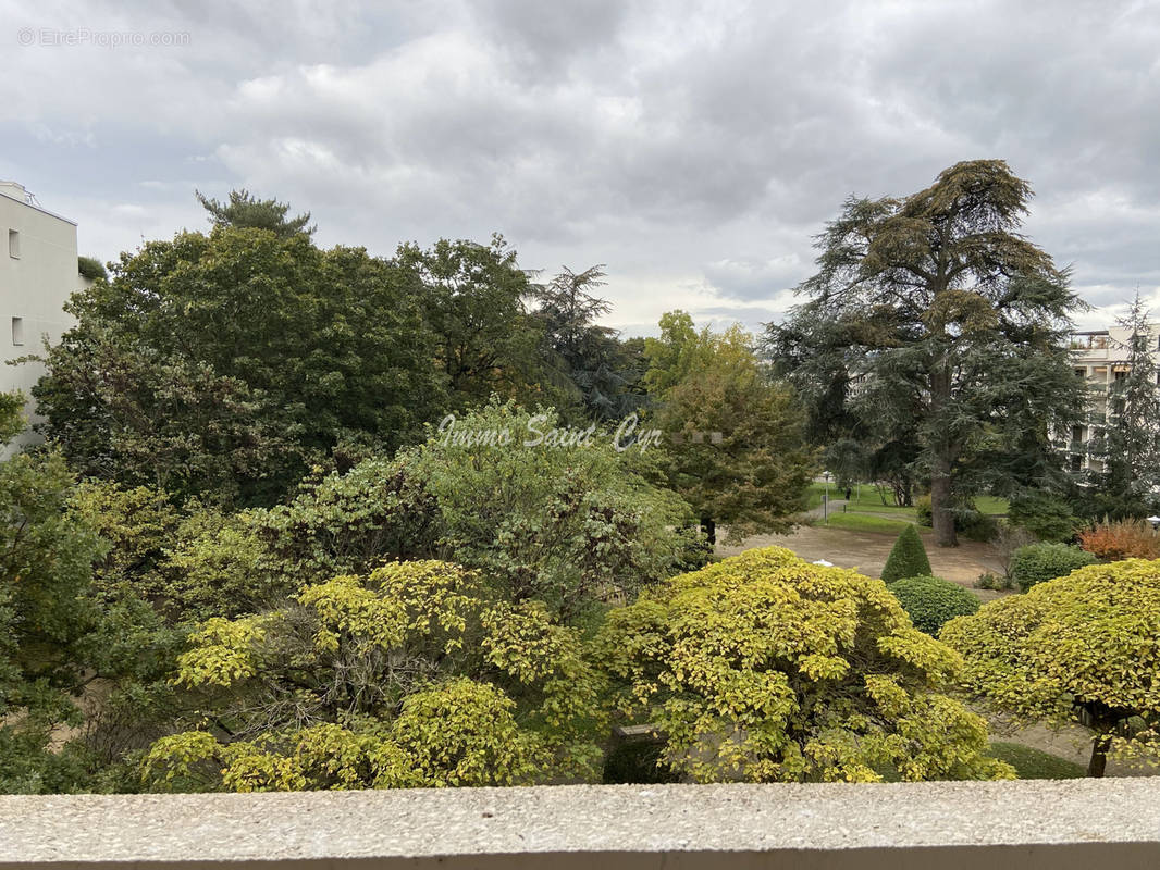 Appartement à LYON-9E