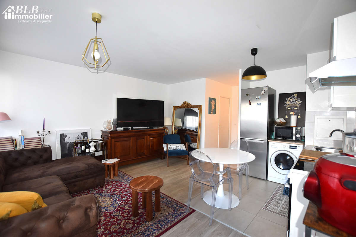 Appartement à MAUREPAS