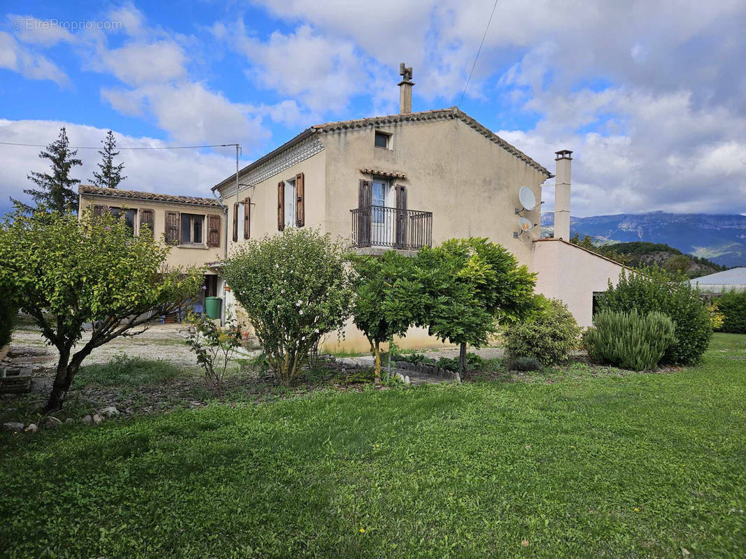 Maison à RECOUBEAU-JANSAC