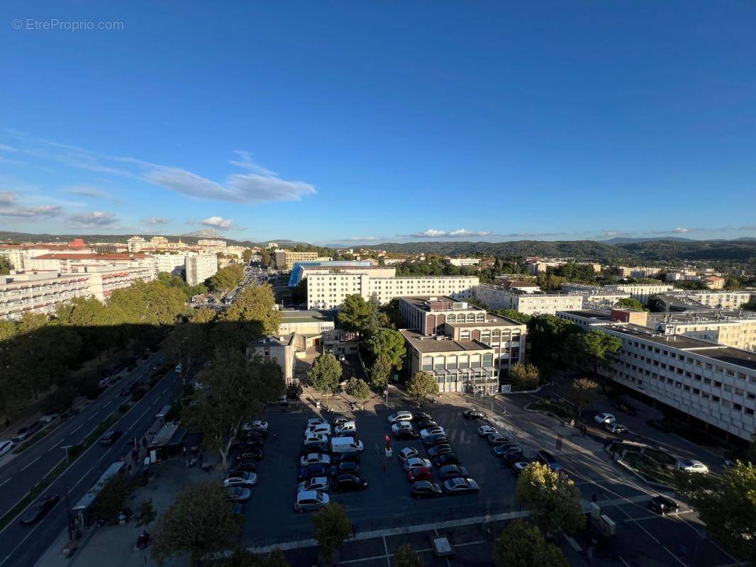 Appartement à AIX-EN-PROVENCE