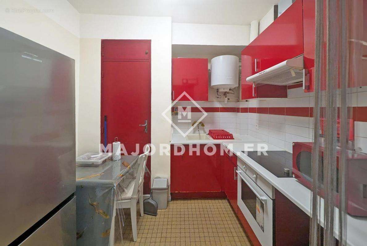 Appartement à MARSEILLE-1E