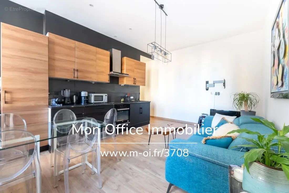 Appartement à MARSEILLE-2E