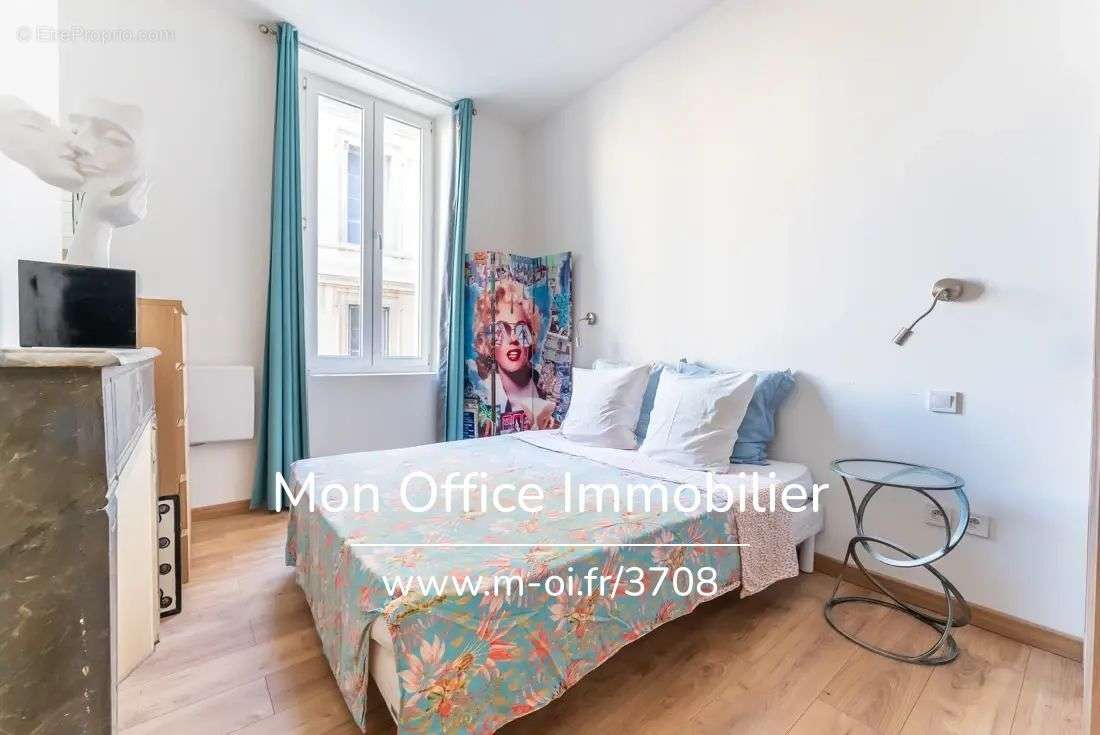 Appartement à MARSEILLE-2E