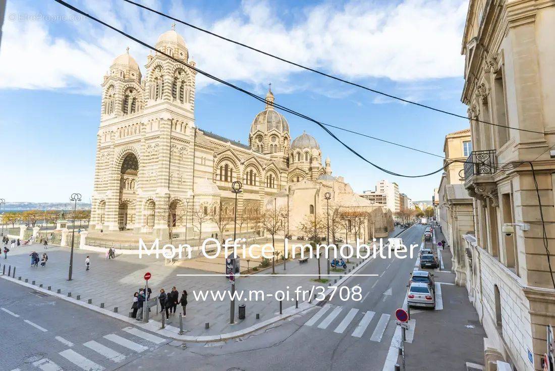 Appartement à MARSEILLE-2E