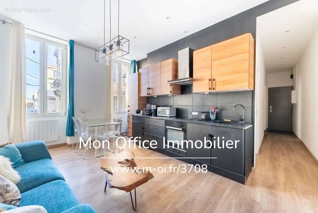 Appartement à MARSEILLE-2E