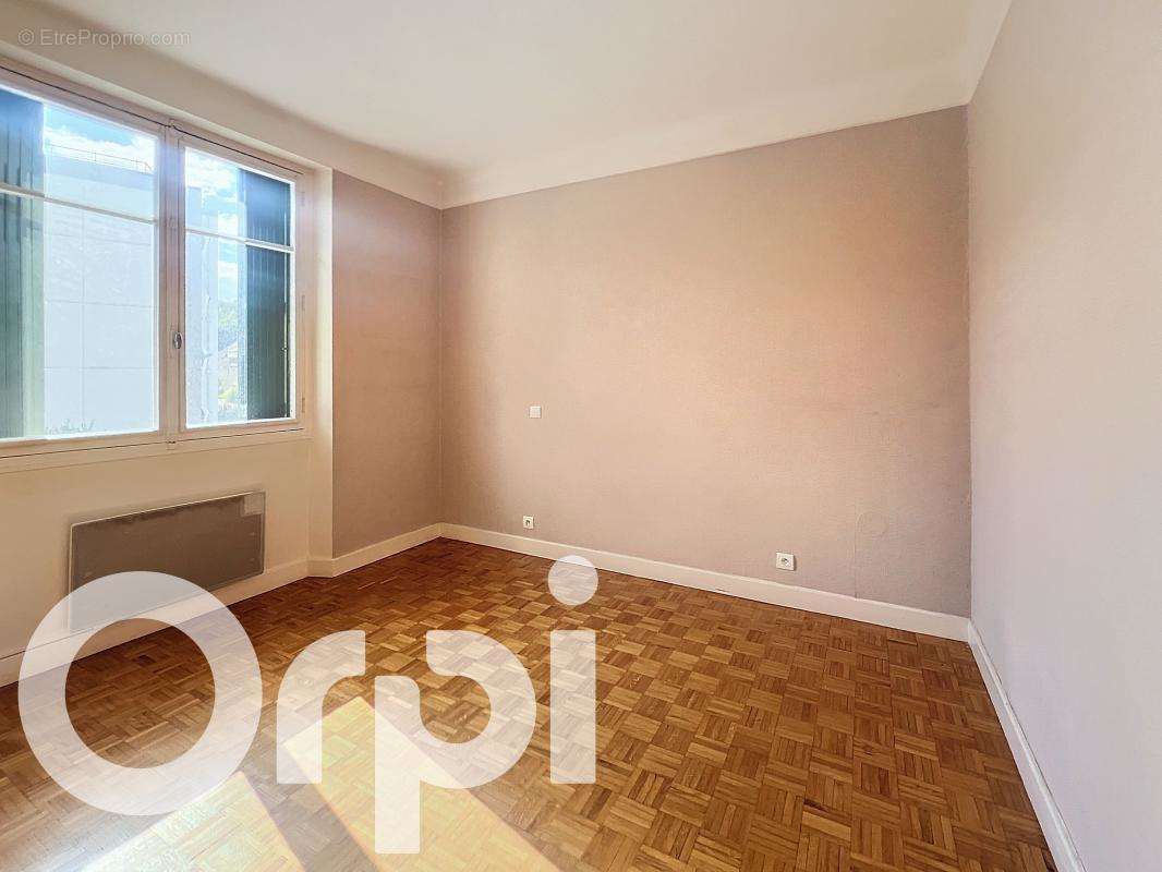 Appartement à BRIVE-LA-GAILLARDE