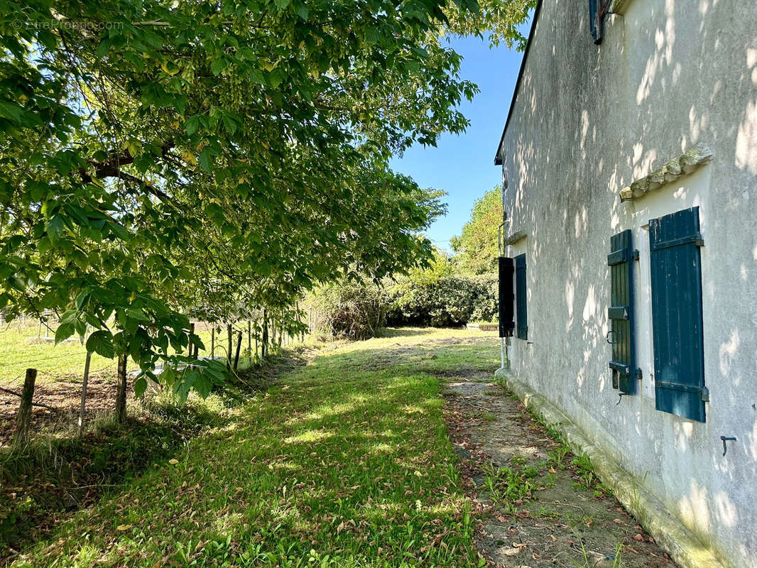 Maison à SAINT-PIERRE-D&#039;IRUBE