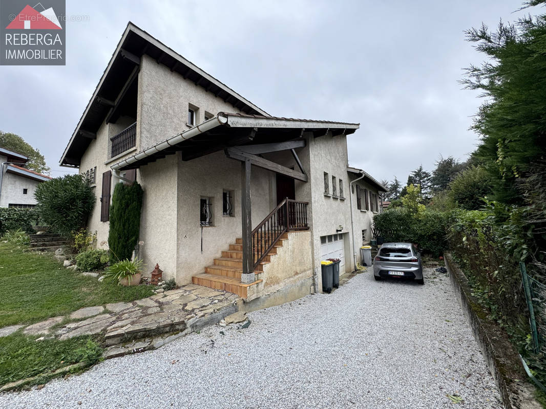 Maison à AUSSILLON