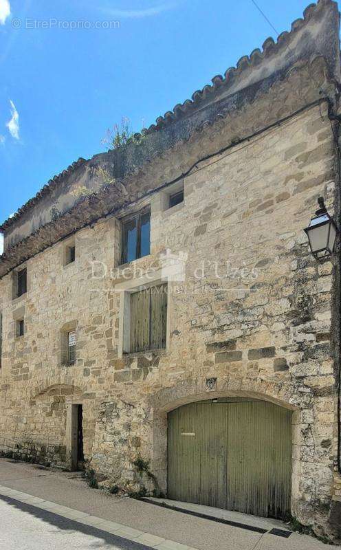 Maison à UZES