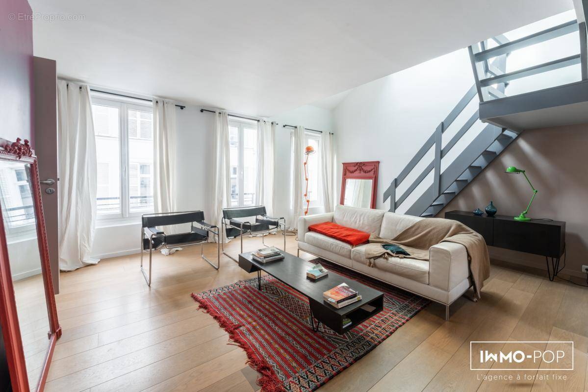 Appartement à PARIS-3E