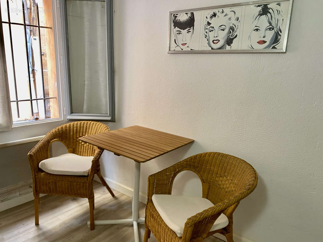 Appartement à AIX-EN-PROVENCE