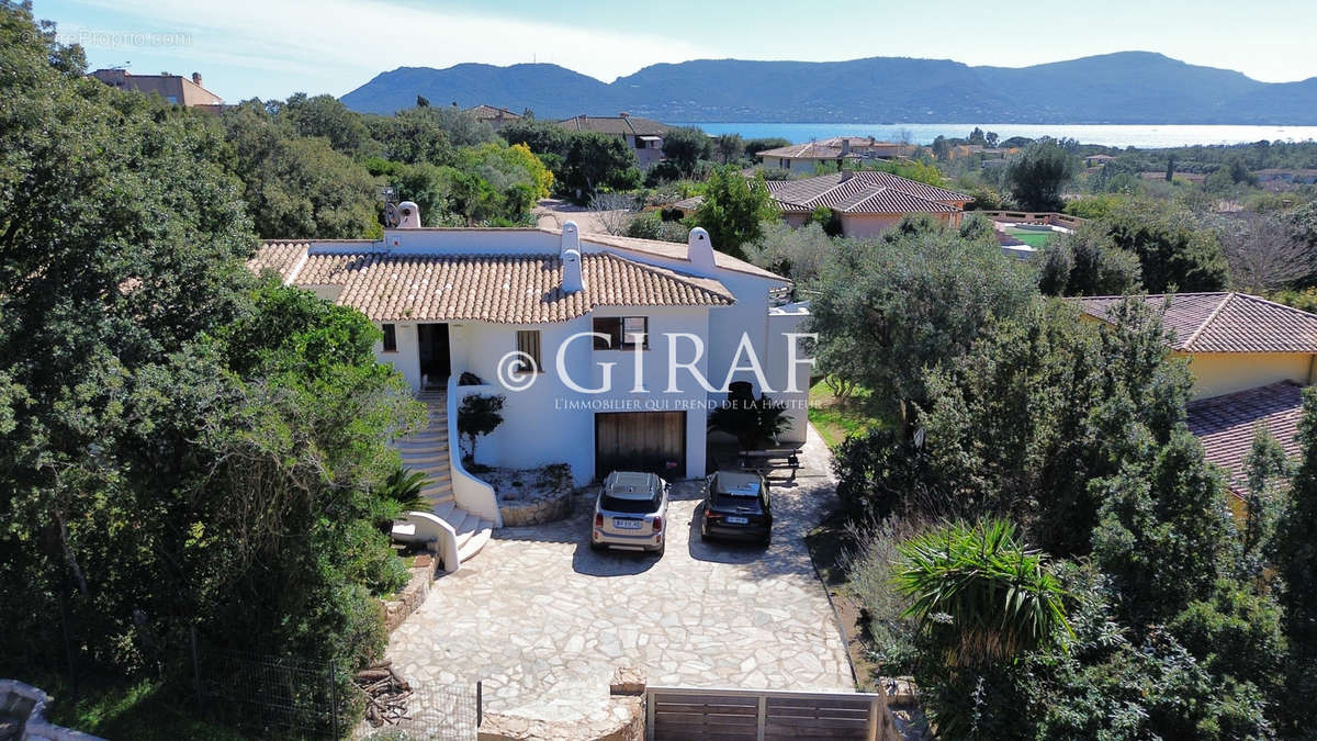 Maison à PORTO-VECCHIO