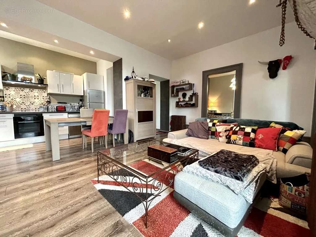 Appartement à AIX-LES-BAINS