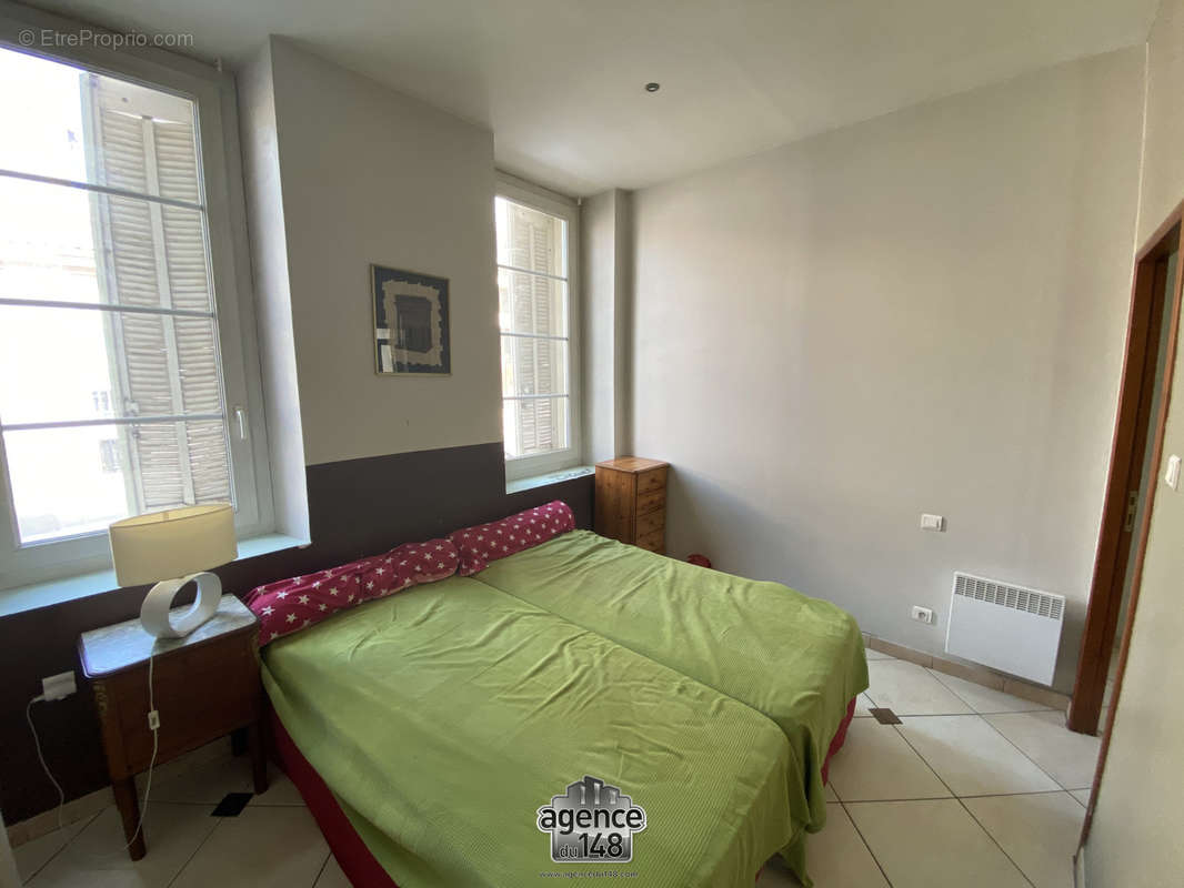 Appartement à MARSEILLE-7E