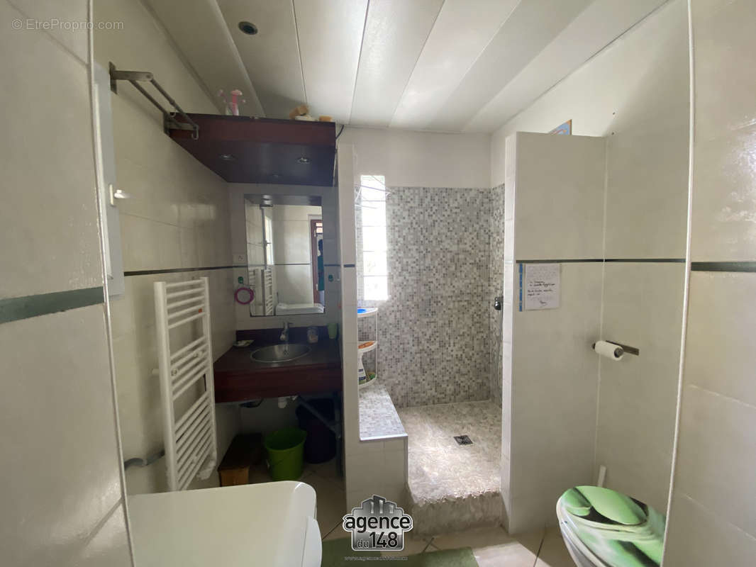 Appartement à MARSEILLE-7E