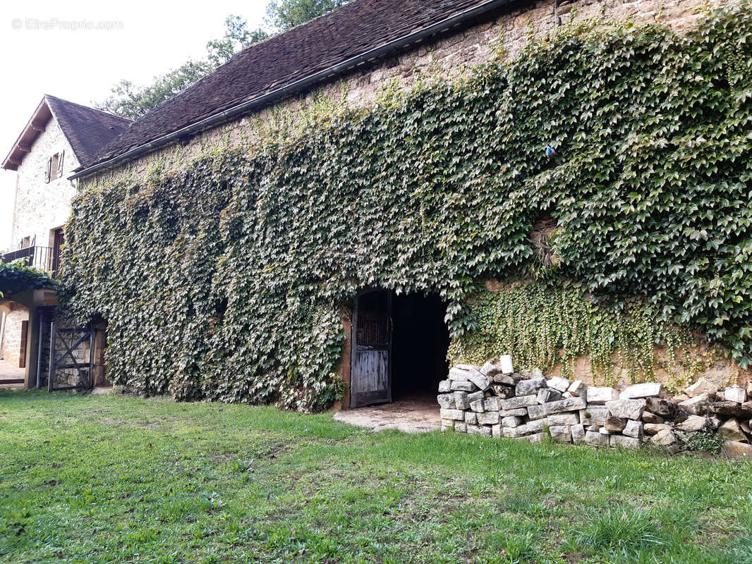 Maison à SAINT-MICHEL-LOUBEJOU