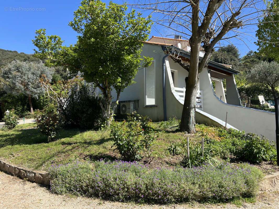 Maison à SAINT-PERAY