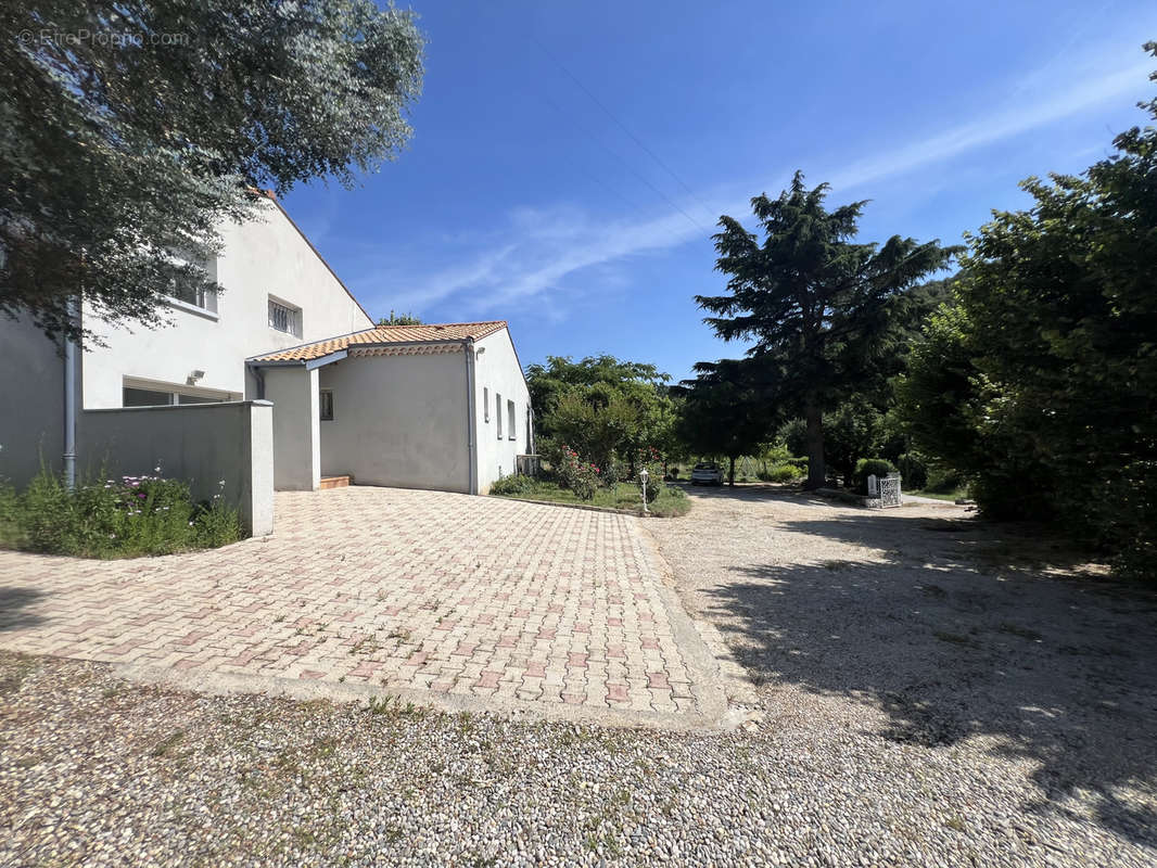 Maison à SAINT-PERAY