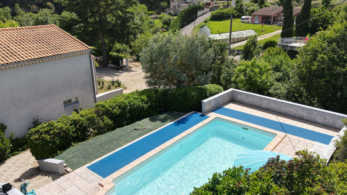 Maison à SAINT-PERAY