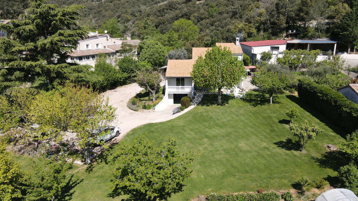 Maison à SAINT-PERAY