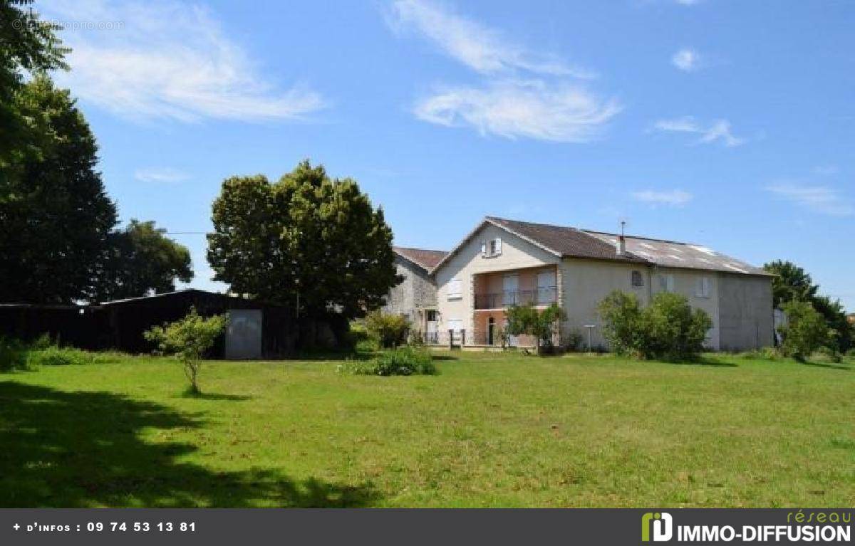 Maison à VERTEUIL-SUR-CHARENTE