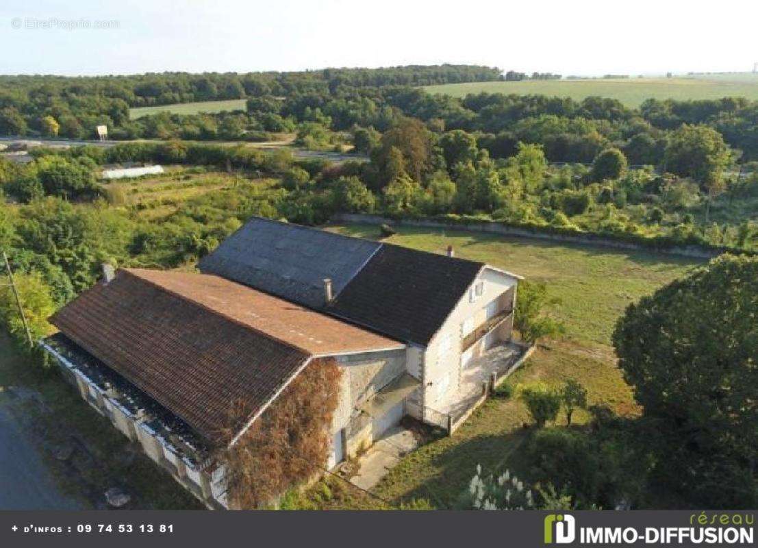 Maison à VERTEUIL-SUR-CHARENTE