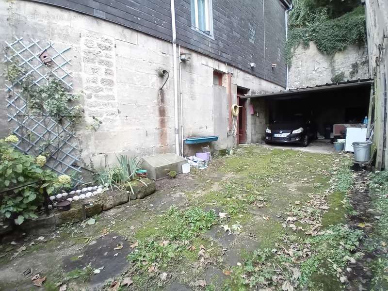 Appartement à DUN-SUR-MEUSE