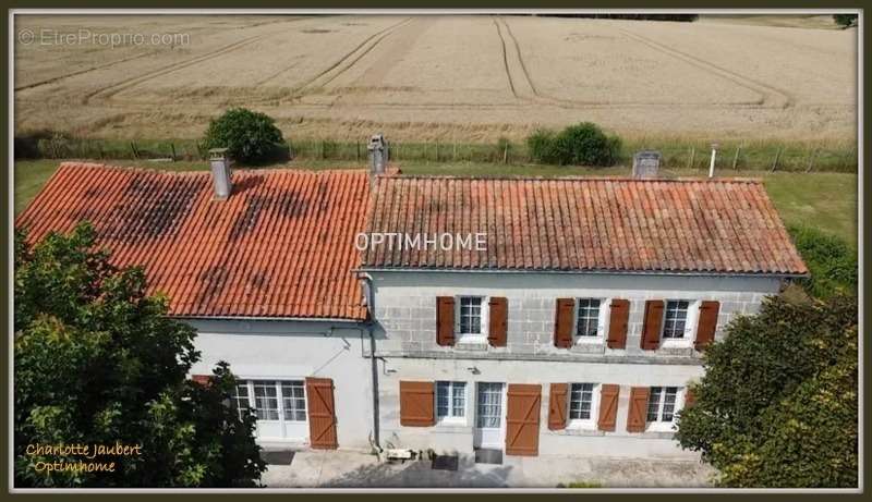 Maison à CHALAIS