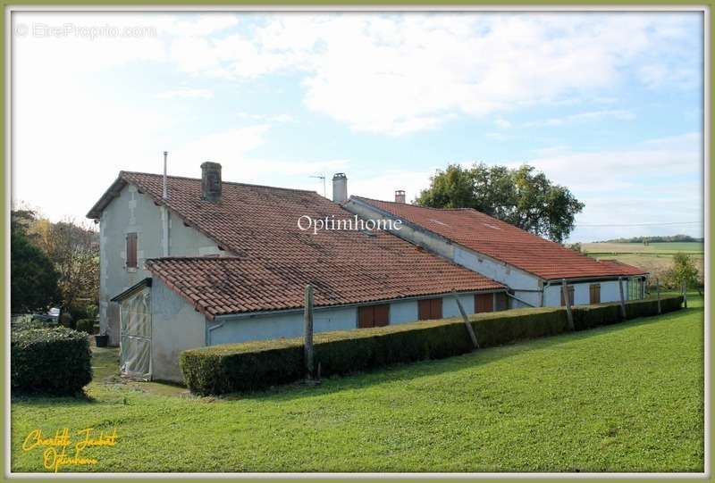 Maison à CHALAIS