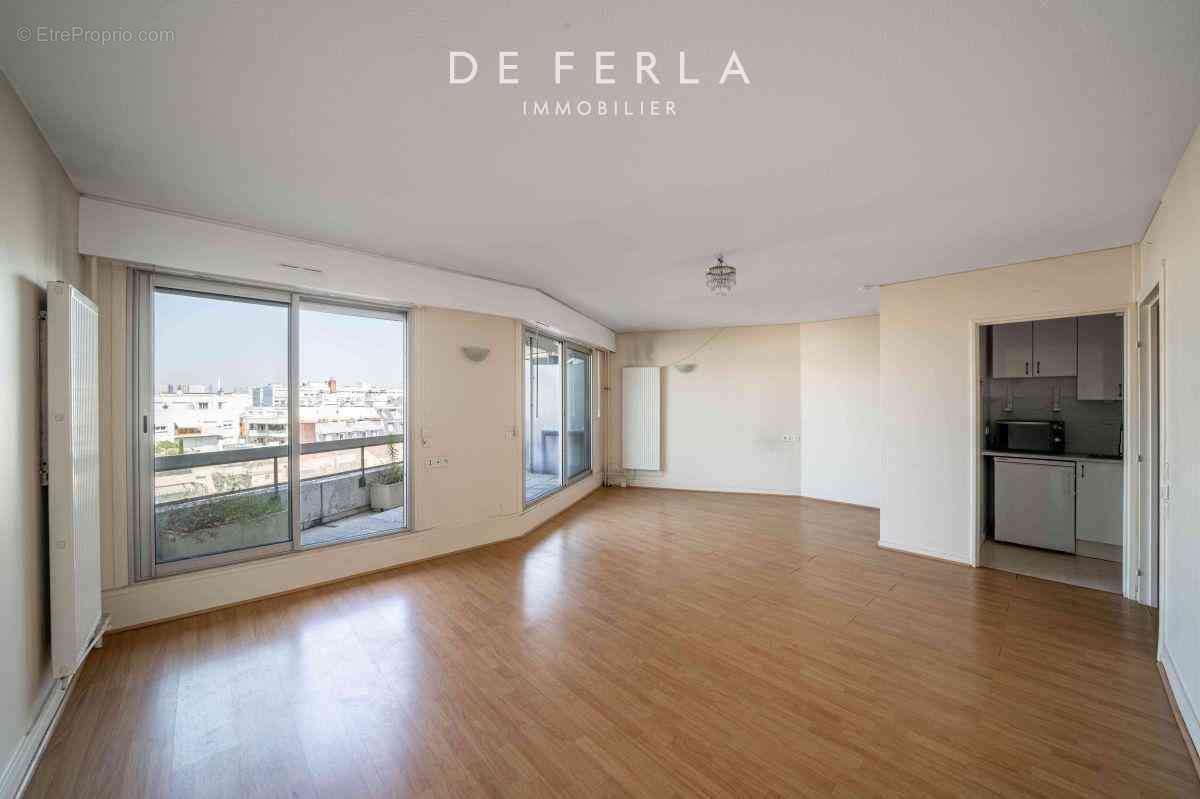 Appartement à PARIS-15E