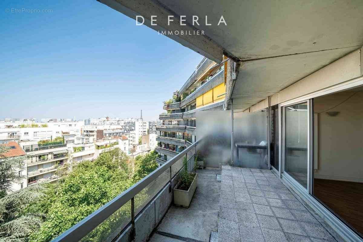 Appartement à PARIS-15E