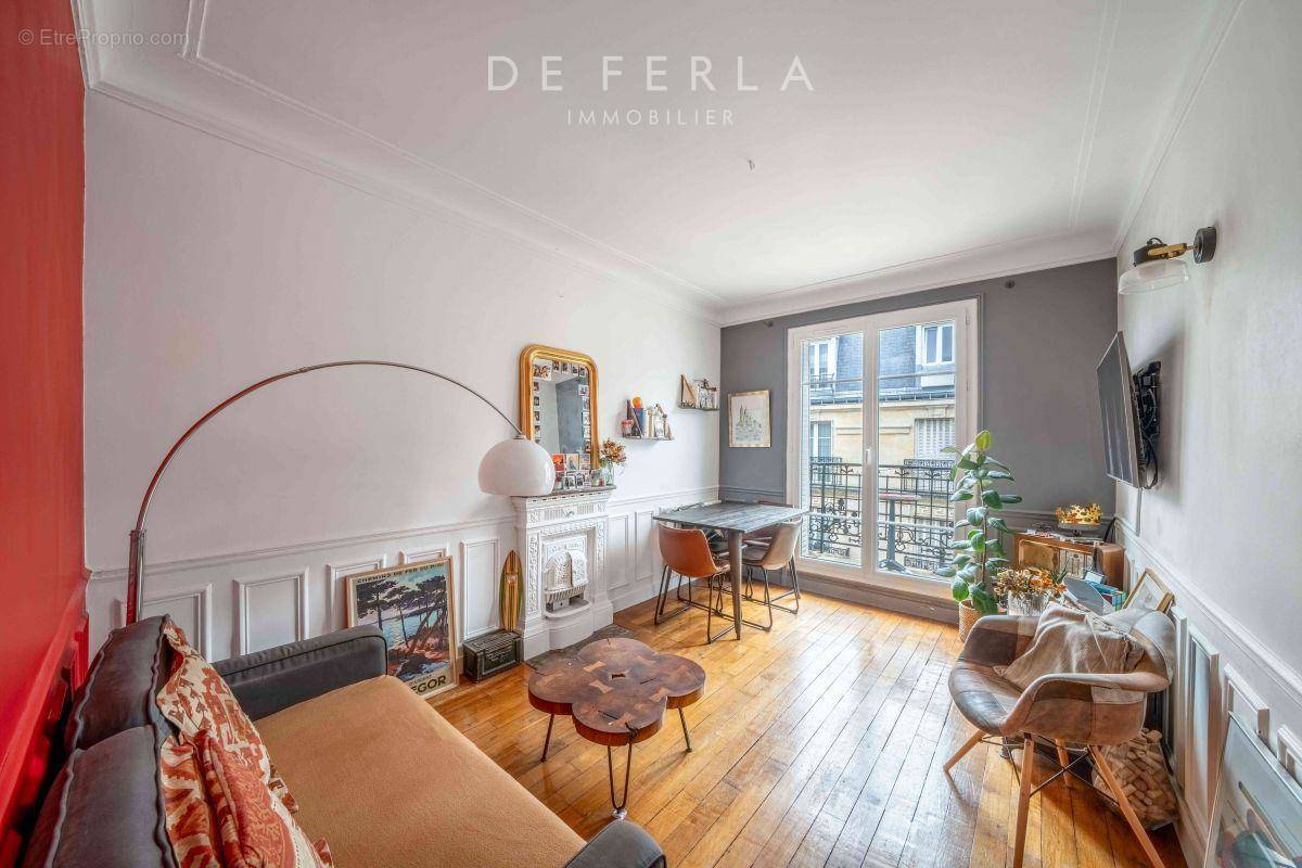 Appartement à PARIS-15E