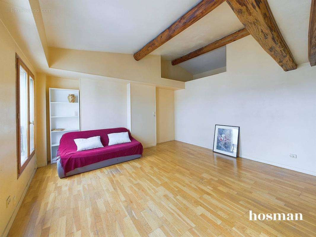 Appartement à PARIS-10E