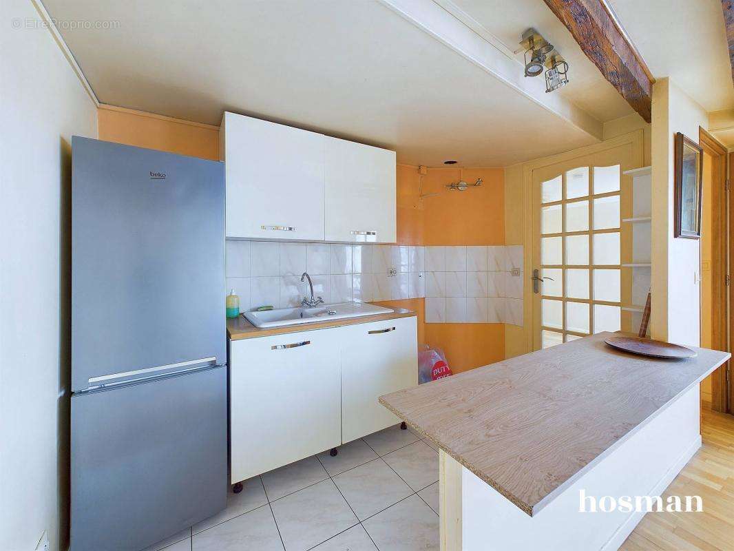 Appartement à PARIS-10E