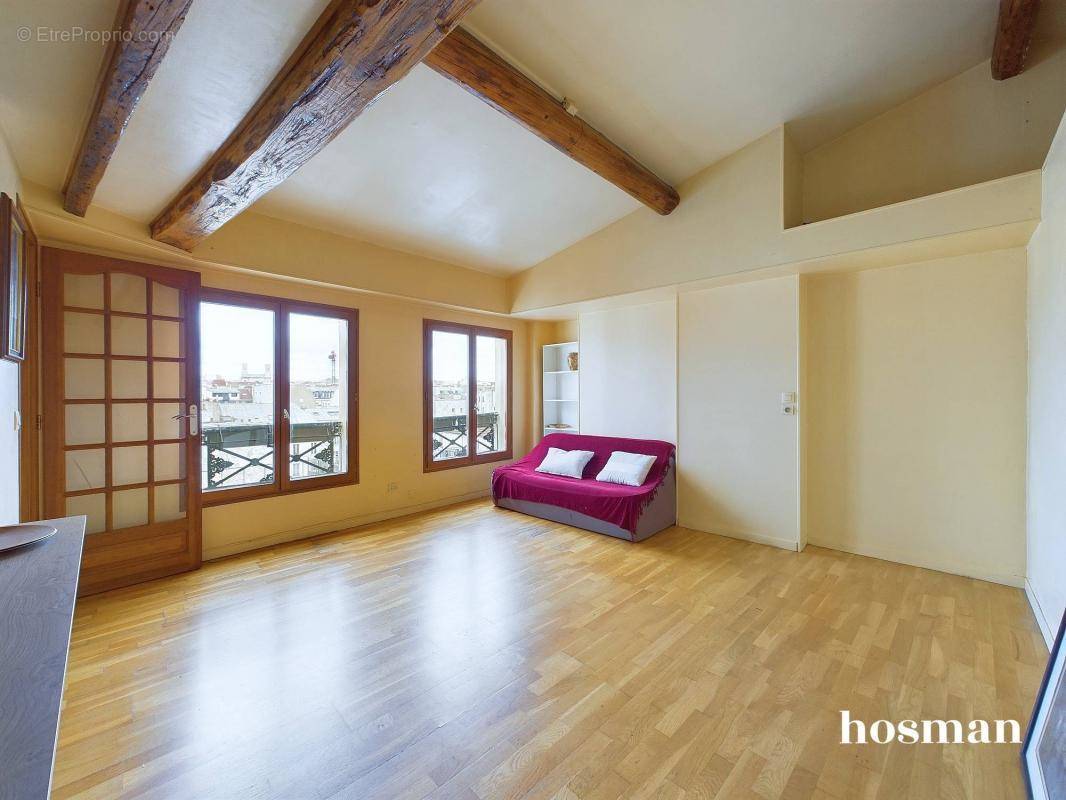 Appartement à PARIS-10E