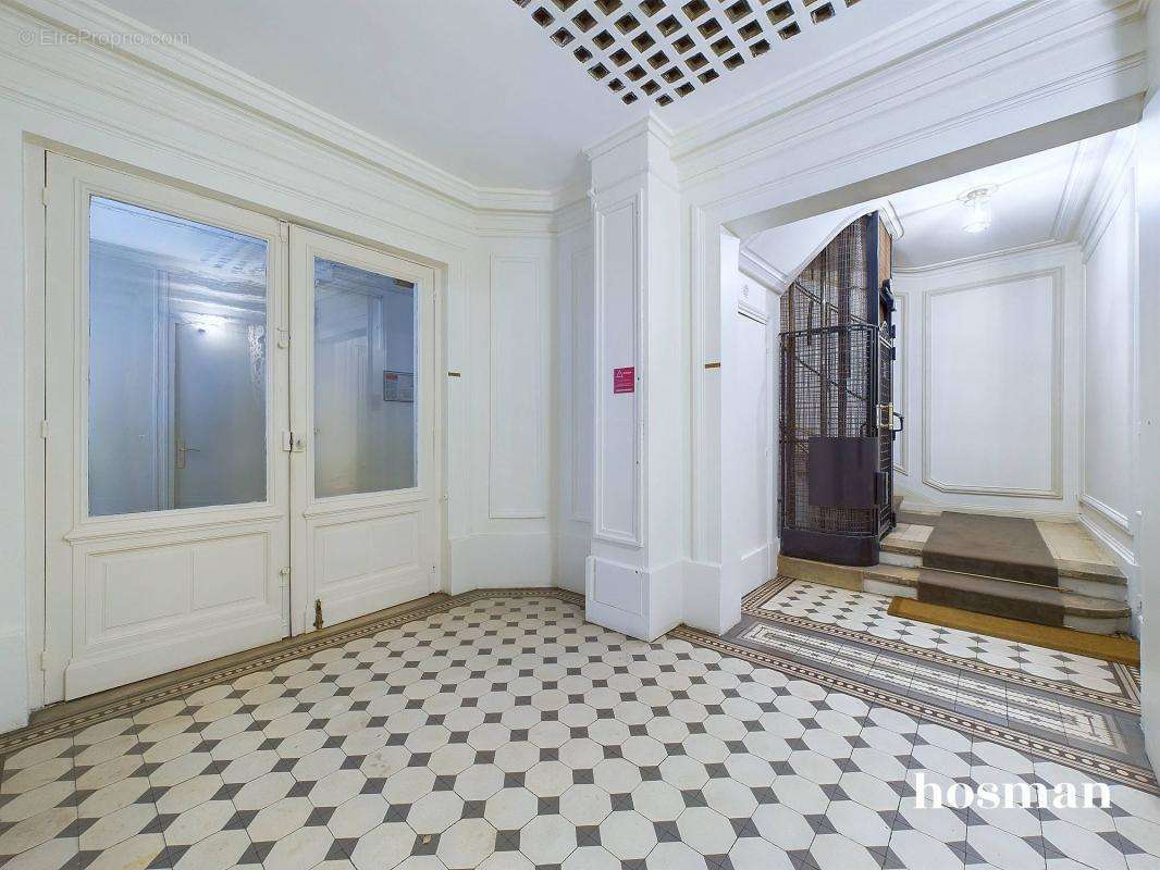 Appartement à PARIS-9E