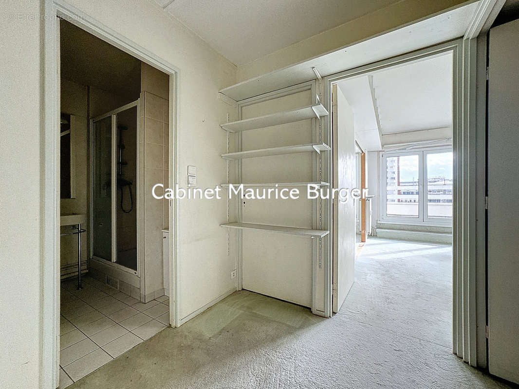 Appartement à PARIS-19E