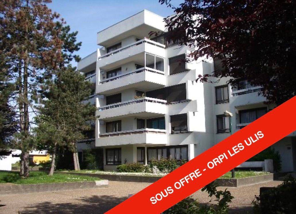 Appartement à LES ULIS