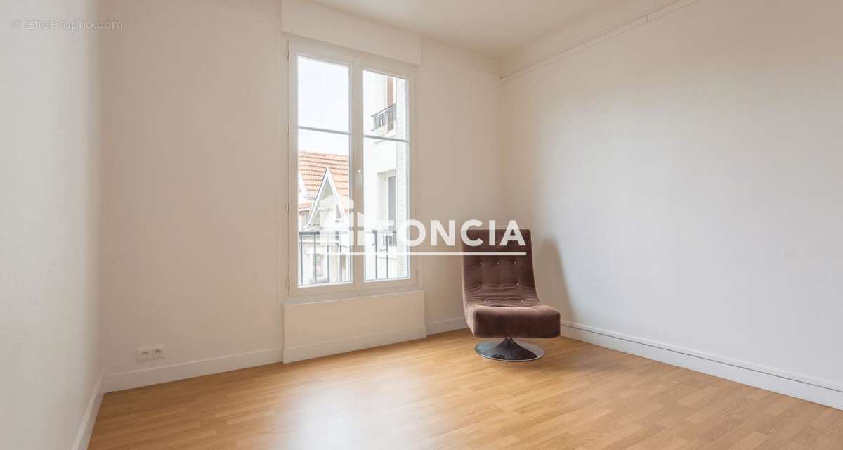 Appartement à BOURG-LA-REINE