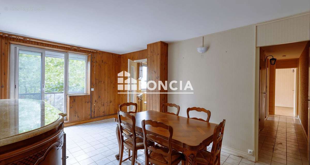 Appartement à BOULOGNE-BILLANCOURT