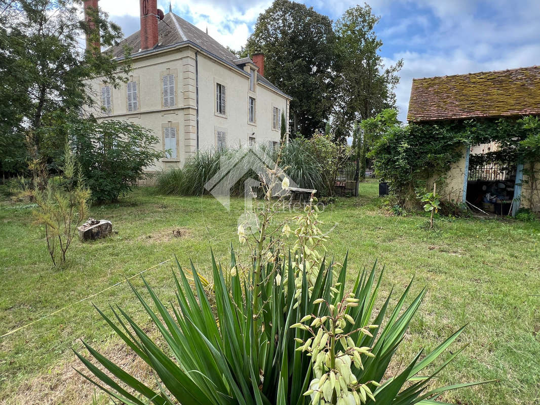 Maison à MORNAY-SUR-ALLIER