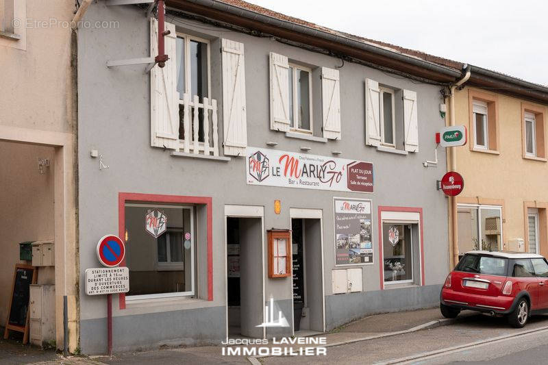 Appartement à MARLY