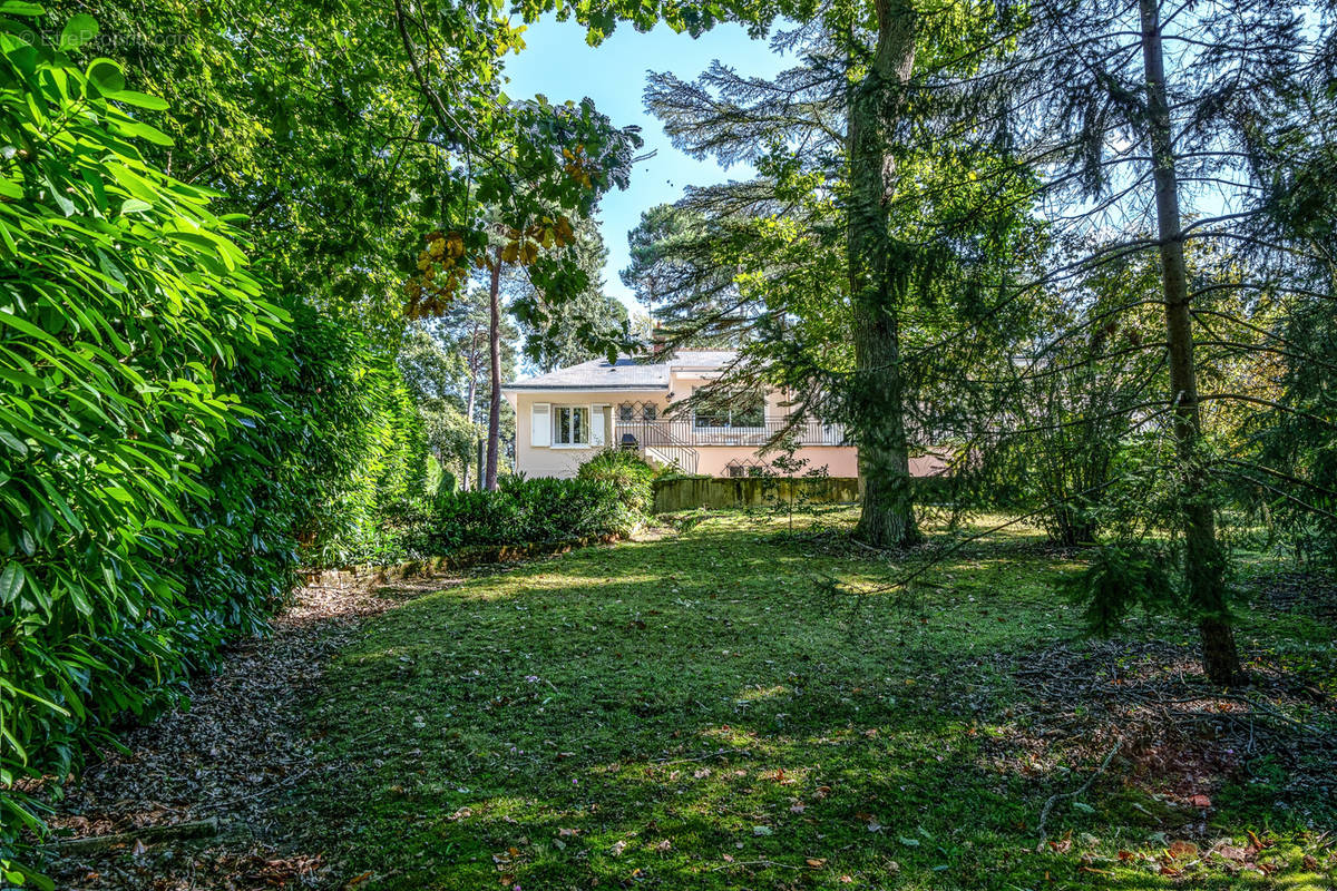 Maison à JOUE-LES-TOURS