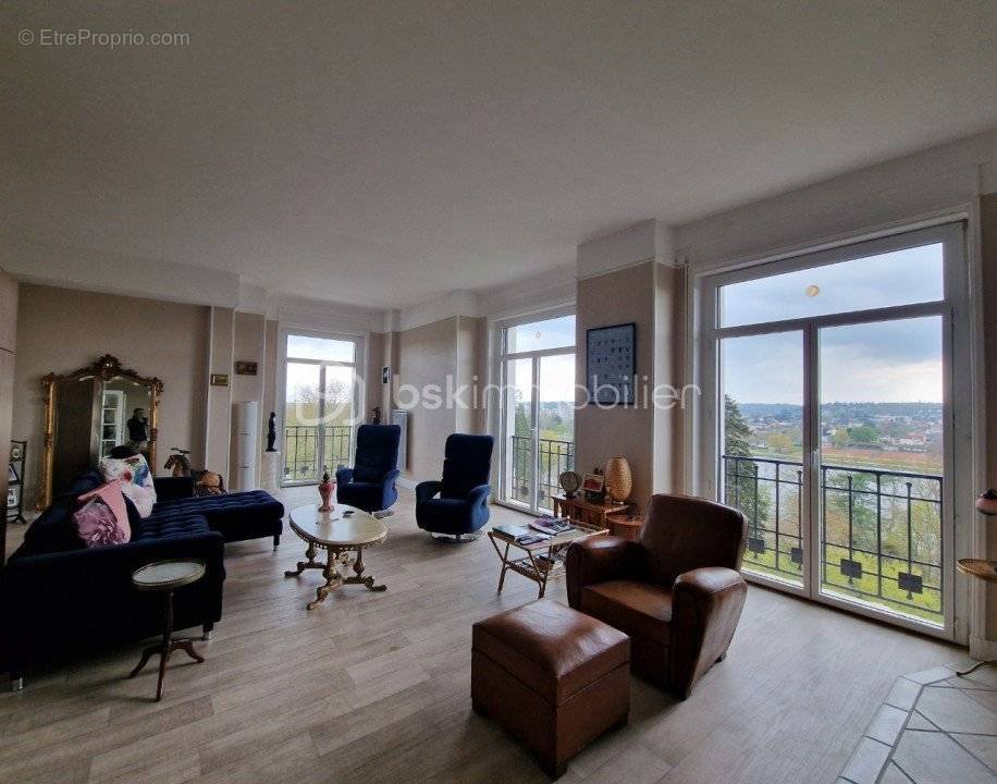 Appartement à VICHY