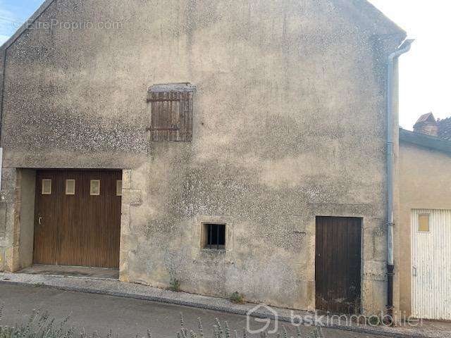 Maison à BILLY-SUR-OISY