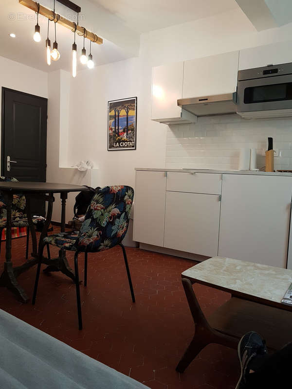 Appartement à MARSEILLE-2E