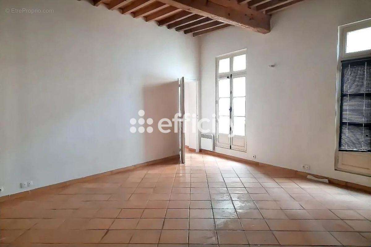 Appartement à PEZENAS