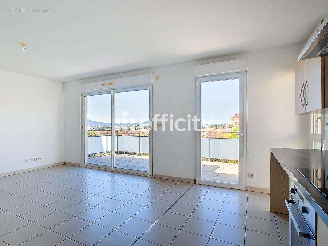 Appartement à FREJUS