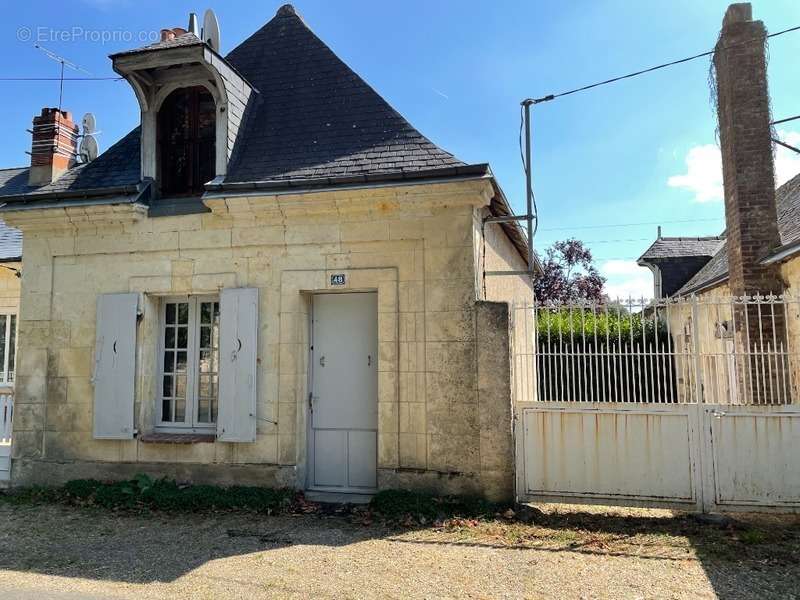 Maison à LA CHARTRE-SUR-LE-LOIR